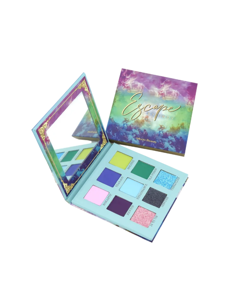 La palette de fards à paupières Escape by Indy se compose de six ombres à paupières mates et trois fards duochromes. Riches en pigments la palette de fard à paupières Escape est très appréciée. Escape est reconnue pour ses fards duochromes ultra pailletés.